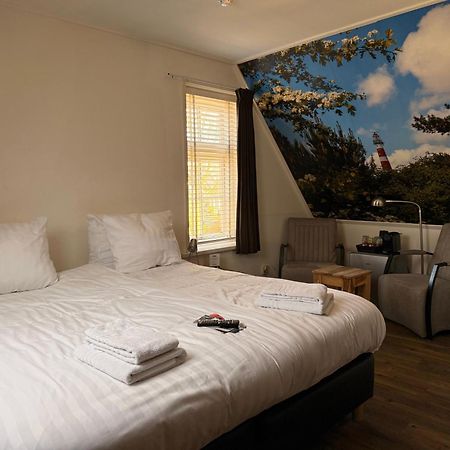 Bij Hen Op Ameland Hotell Hollum  Eksteriør bilde